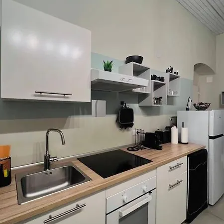 Stazione Centrale Garibaldi Apartment