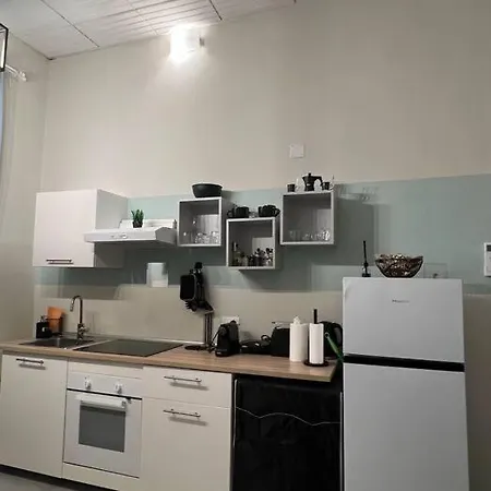 Stazione Centrale Garibaldi Apartment