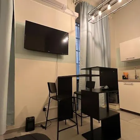 Stazione Centrale Garibaldi Apartment La Spezia